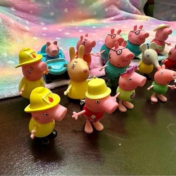Peppa pig lot figures - Picture 6 of 8